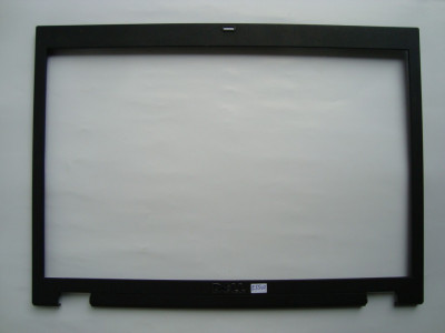 Bezel Dell Latitude E5500 60.4X802.011 CN-0XR723