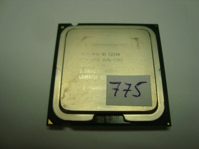 Процесор Desktop Intel Core 2 Duo E2200 2.20Ghz/1M/800 SLA8X LGA775