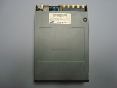Флопи 1.44 Samsung SFD-321B-KEP