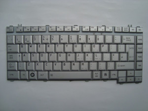 Клавиатура за лаптоп Toshiba Satellite A200 A205 A210 A215 Silver UK