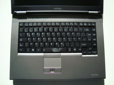 Лаптоп Toshiba Satellite S300 Intel T6670 2GB DDR2 15.4 (втора употреба)