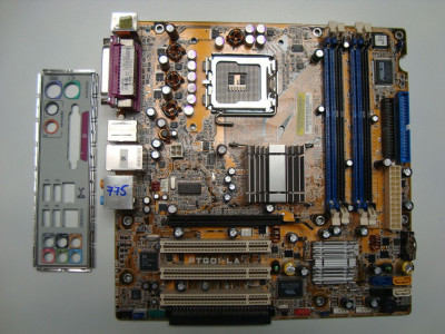 Дънна платка за компютър ASUS PTGD1-LA 4xDDR LGA775 (втора употреба)
