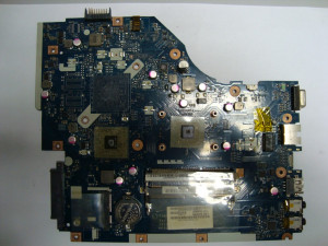 Дънна платка за лаптоп eMachines E443 LA-7092P