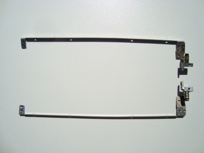 Панти за лаптоп Gigabyte W566U