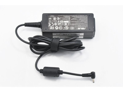 Power Adapter Asus 40W 19V 2.1A 2.5x0.7mm зарядно за лаптоп