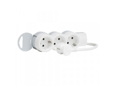 Разклонител Legrand 3 sockets 1.5m White 695001 Разклонител Legrand 3 sockets 1.5m White 695001