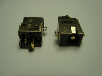 Захранваща букса за лаптоп Asus X502C X502CA