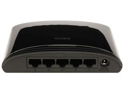 Switch D-Link DES-1005D 5-Port 10/100Mbps Суич Switch D-Link DES-1005D 5-Port 10/100Mbps Суич